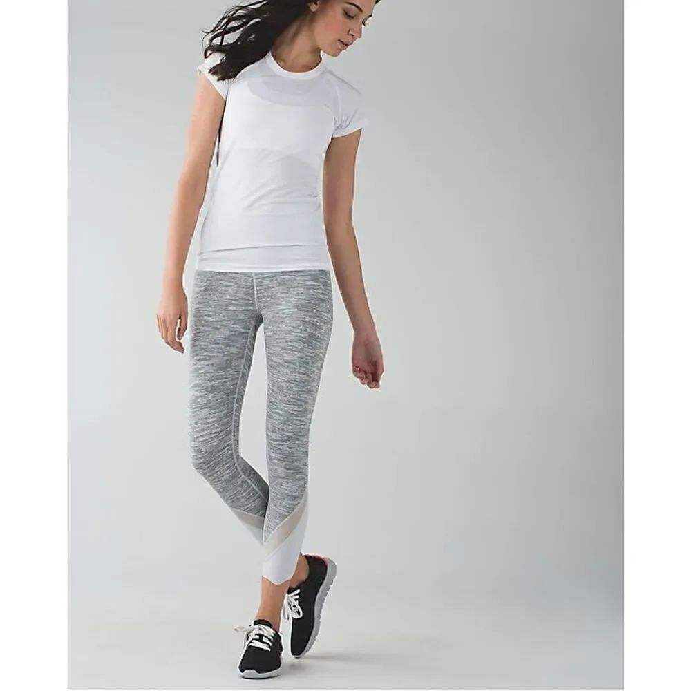 Lululemon Wunder Under Crop II (Roll Down Mesh) leggings size 8?